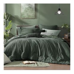  Queen Comforter Set - 7 Pieces