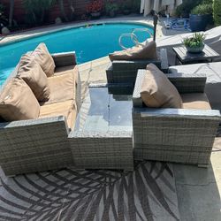 PATIO SET UP 