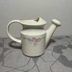 Pfaltzgraff Trousseau Watering Can