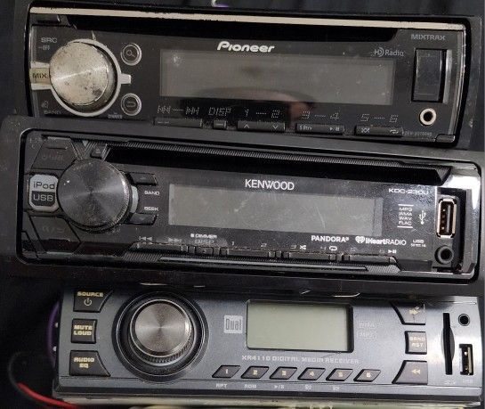 3 Car Stereo (Pioneer, Kenwood, Dual)