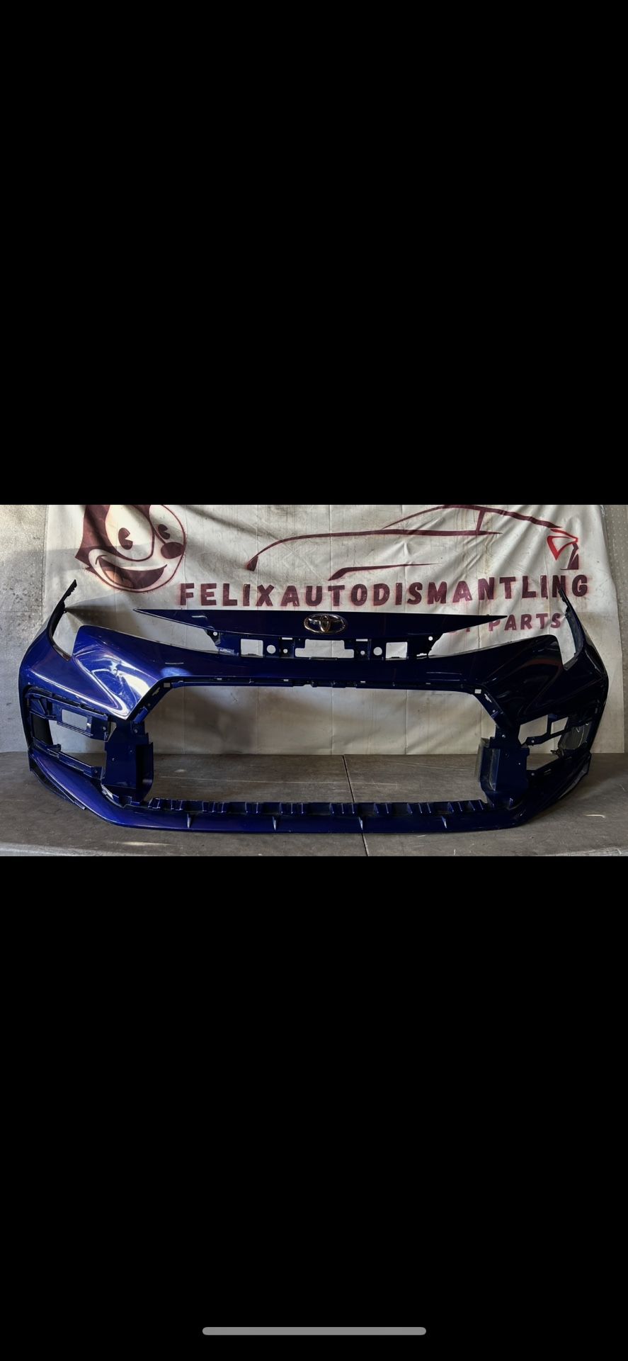 2020–2021-2022-2023 TOYOTA COROLLA SE XSE FRONT BUMPER COVER OEM