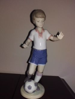 LLADRO Soccer Practice