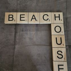 Wooden "Beach House" Tile Sign