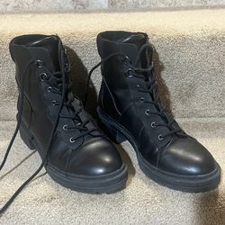 Women’s Black Leather Combat Boots size 9