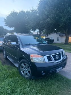 Nissan Armada Platinum 2010