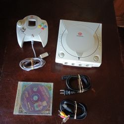 Sega Dreamcast With Game Tested