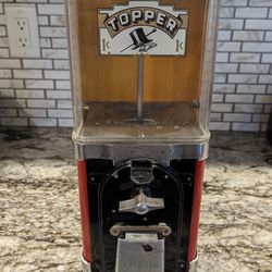 Topper 1c Gumball Machine With key  And Filled With Pennies !