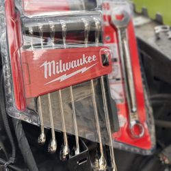 Milwaukee Combination Wrench Set