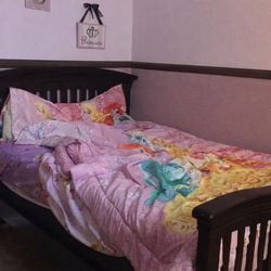 Cappuccino Dark Sleigh Full Bed Frame, Dresser And Matching Book Shelf