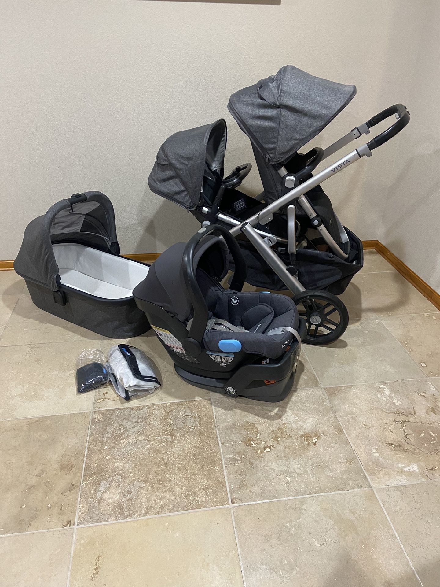 Uppababy Vista V2 Double Stroller With Car Seat And Bassinet Grey