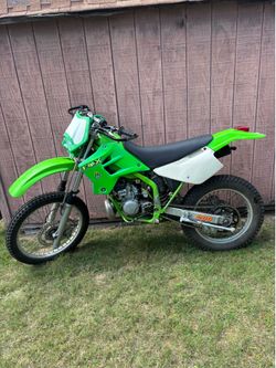 Kawasaki KDX 200￼