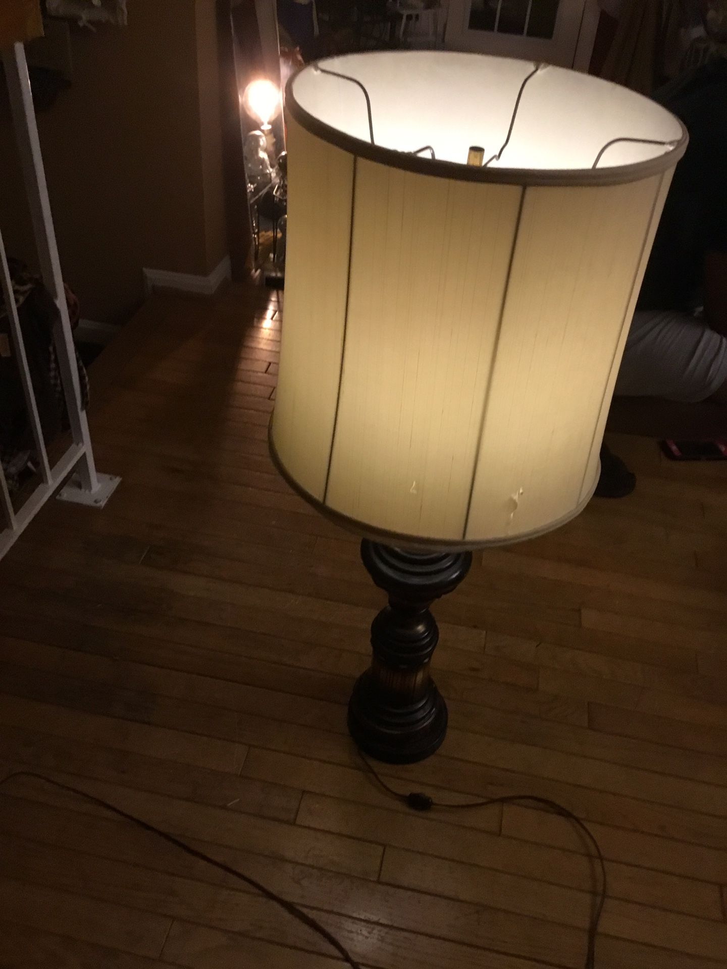 A Beautiful Old Vintage Lamp