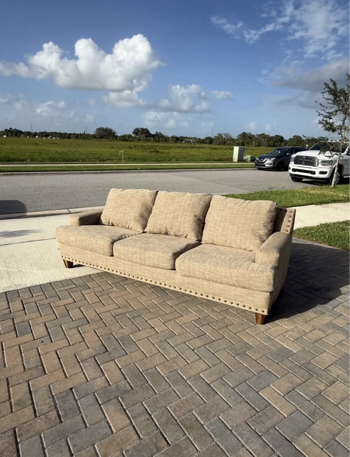 Free Delivery- Fabric Couch in really good Condition