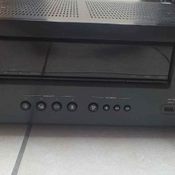 Denon Receiver With Speakers