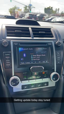 2014 Toyota Camry Radio Head (Original Equipment Manufacturer aka OEM)