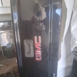 GMC Tailgate Door