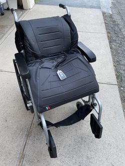 Sit N Stand Lift Assist for Wheelchair