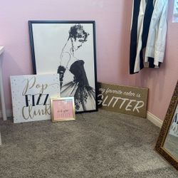 Glam signs