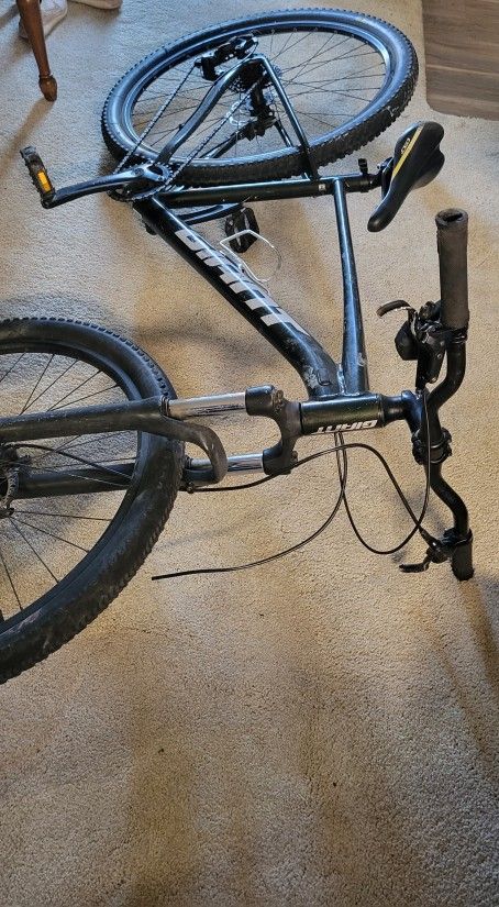 Giant Talon 4 Mountain Bike