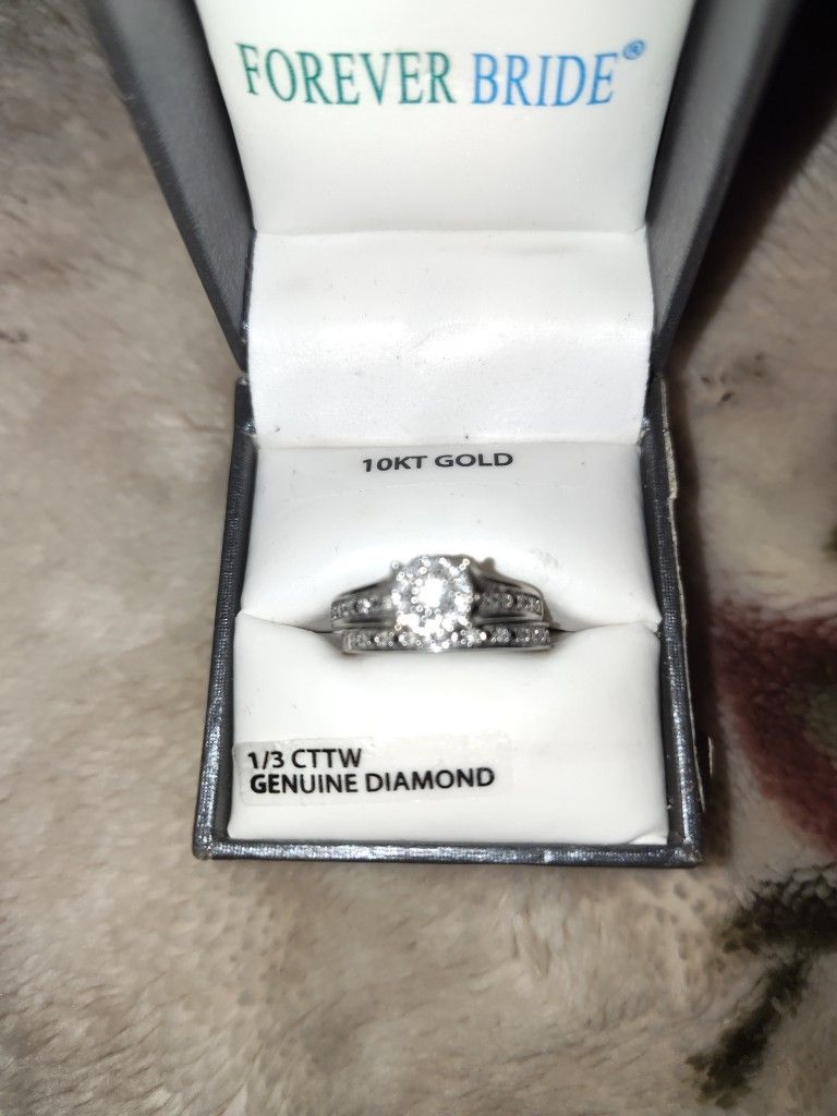 White Gold Bridal Diamond Set