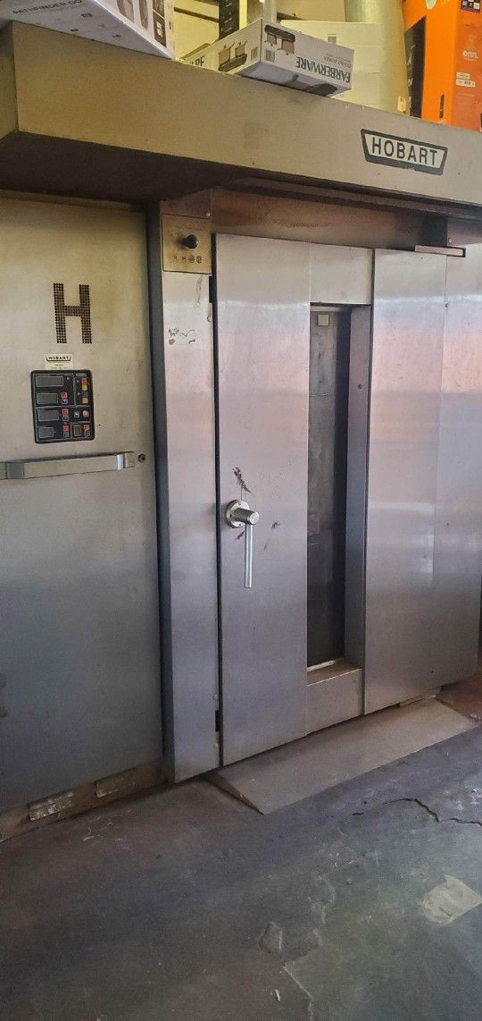 Hobart HBA2G Double Rack Gas Rotating Bakery Oven