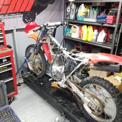 Dirt Bike ATV Motorcycle Mechanic
