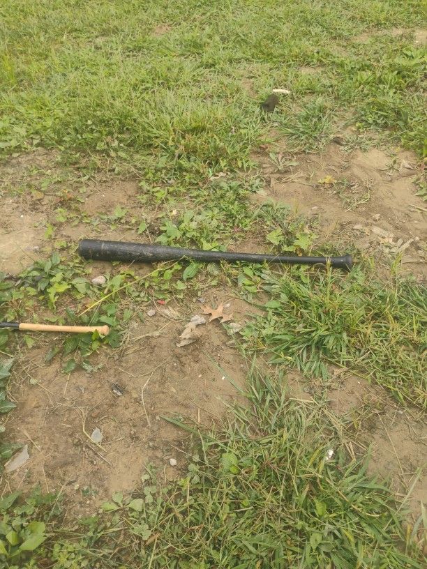 A Baseball Bat That Can Make The Baseballs Go Flying