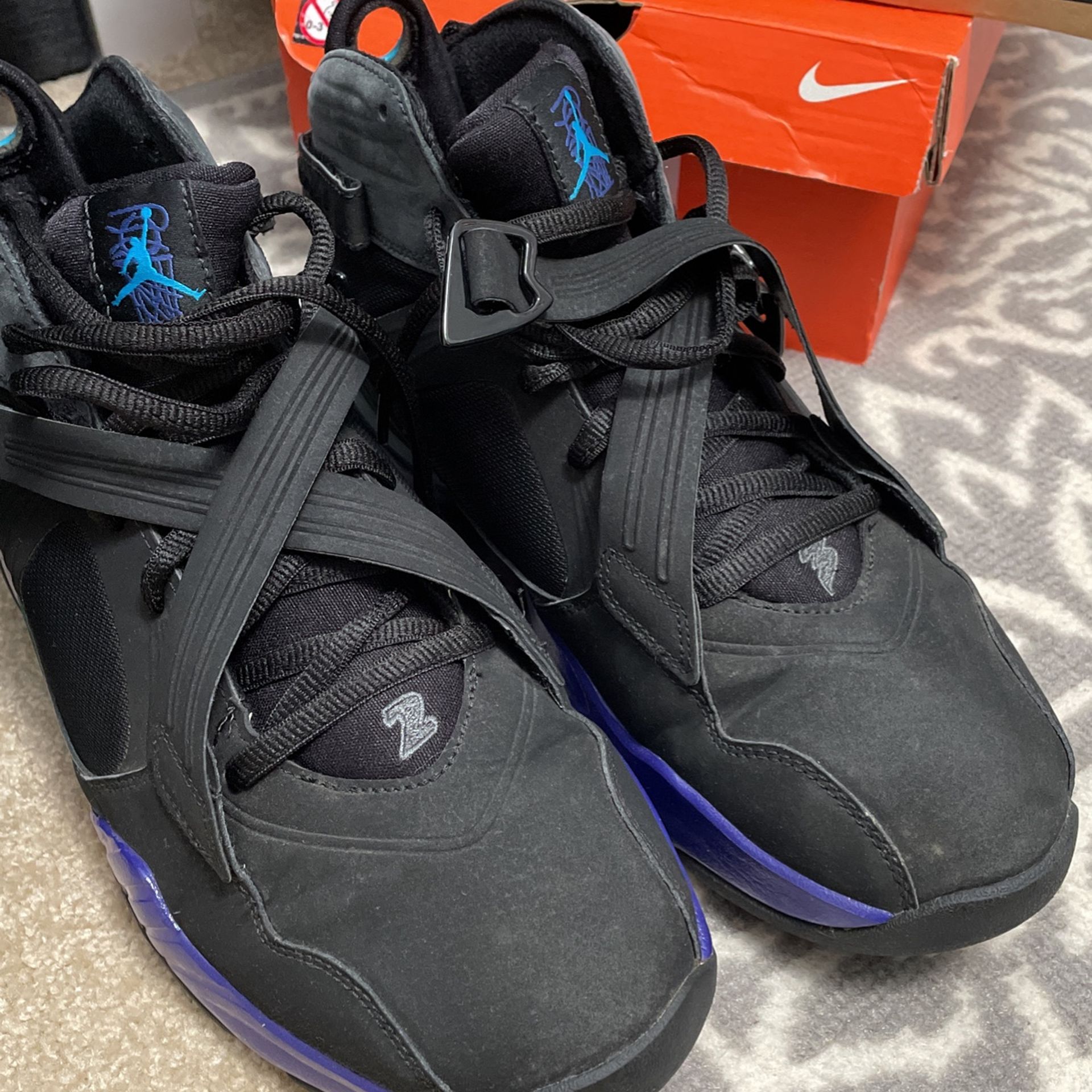 Jordan Aqua 8