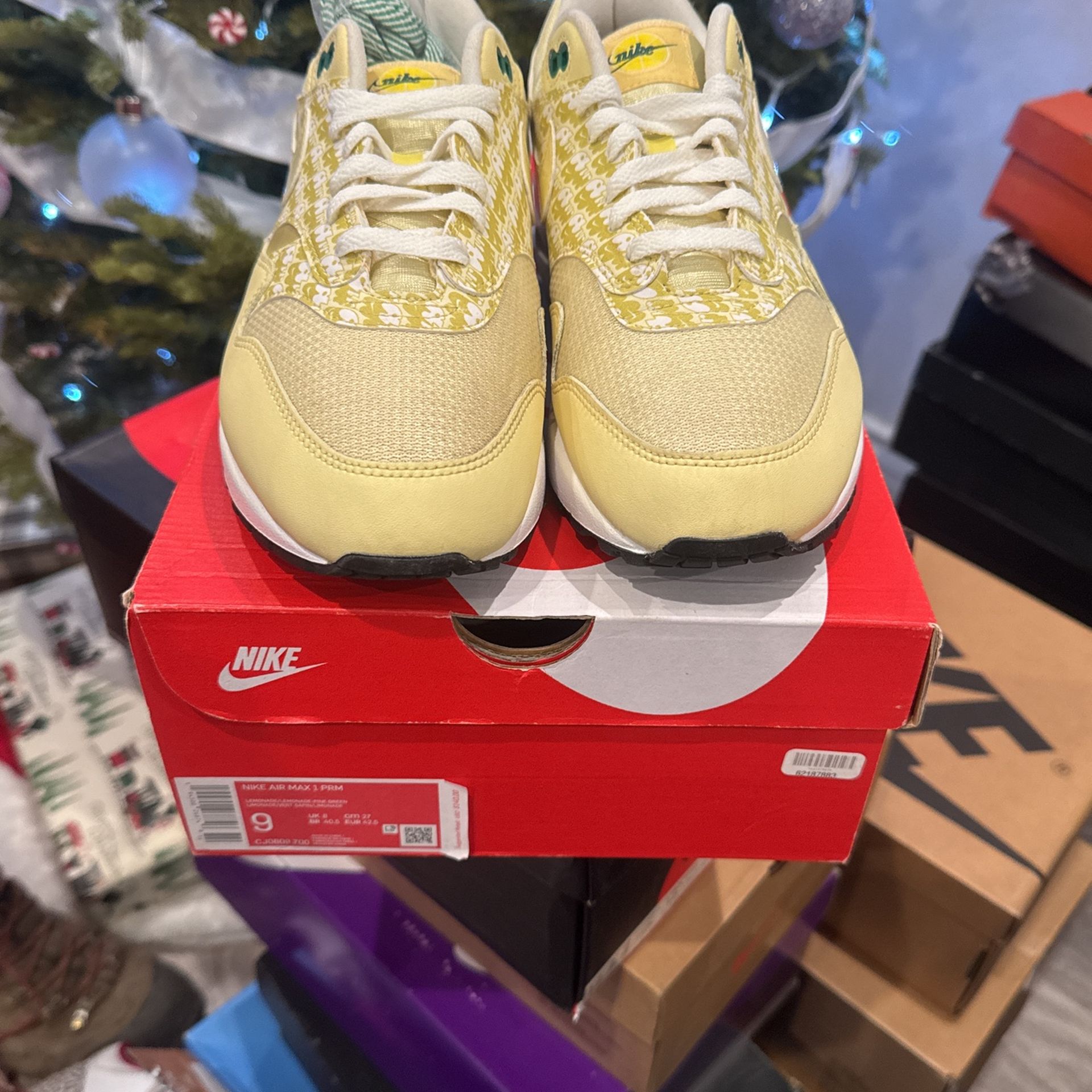 Nike Air Max Lemonade