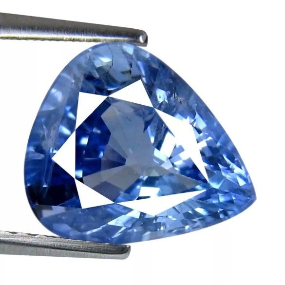 AIG Certified 3.93Ct Natural Sri Lankan Cornflower Blue Sapphire