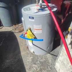 water heater 28 gallon 