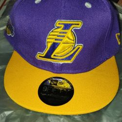 LAKERS 