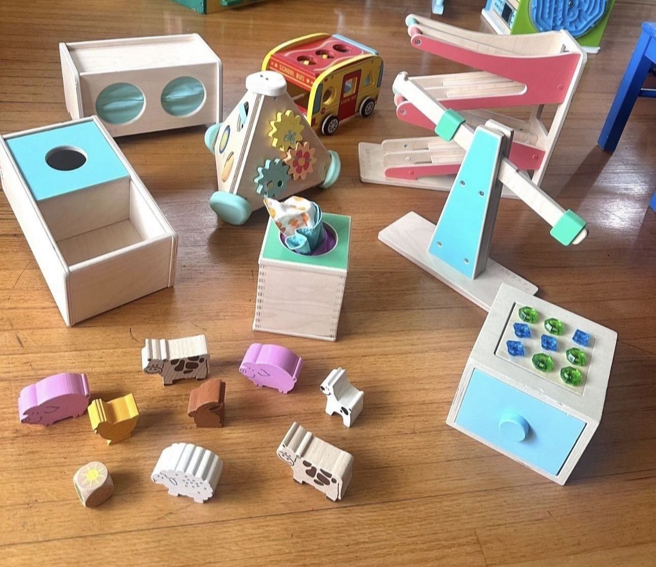 Kids Lovevery Montessori Bundle Toys