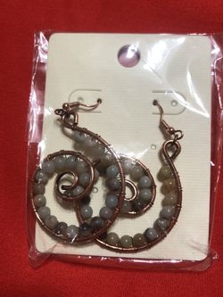 Ear rings