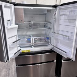 Frigidaire Fridge 