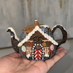 Hometown Teapot Cottage Collectible- Gingerbread House