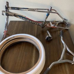 88”Haro bmx vintage survivor Master frame fork stem bars and tires 