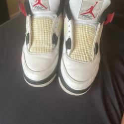JORDAN 4 Fire Red