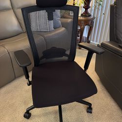 Office Chair, Breathable Mesh Comfy High Back Chair with Lumbar Support, Flip-up Armrests, Desk Chair