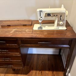 Vintage Singer Golden Touch & Sew Model 640 w/ Mid-Century Singer Bakersfield Sewing Desk