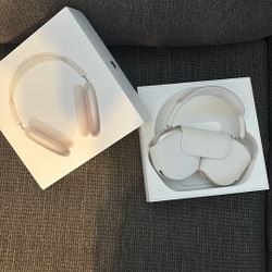 AirPod Max USB C Starlight