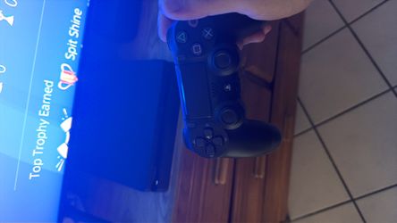 PS4 Slim 120$