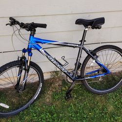 GIANT RINCON BIKE 