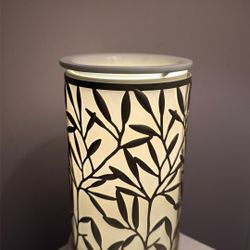 Bath & Body Works candle warmer