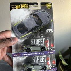 Hot Wheels Premium Mustangs 