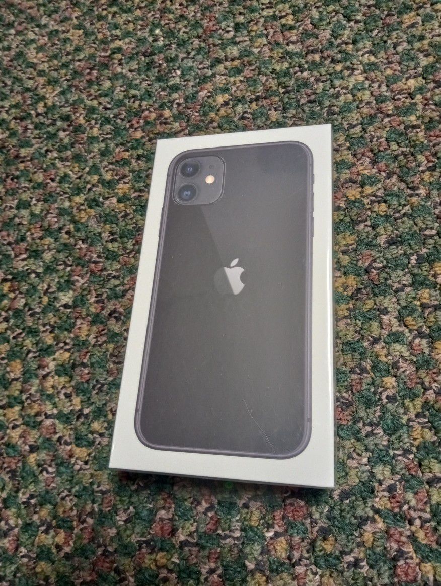 Boost Mobile iPhone 11