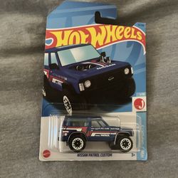 Hot Wheels HW J-Imports 1/10 Nissan Patrol Custom