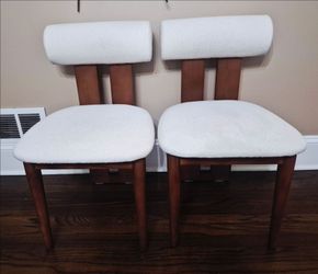Set of 2 Modern Upholstered Dining Chairs – Excellent Condition