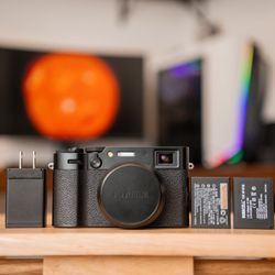 Fujifilm x100vi camera