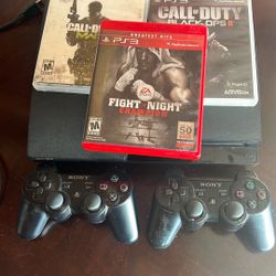 Ps3 Two Controllers +Lots Of Extras